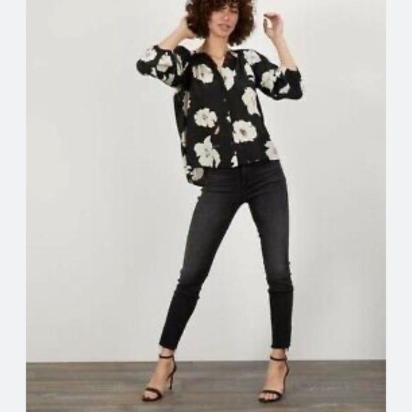 ZARA floral blouse - Picture 1 of 8